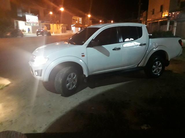 L200 Triton Flex 2.4 ÚNICO DONO - Foto 2