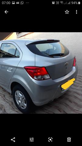 Vendo ônix 2016 LT em excelente estado - Foto 10