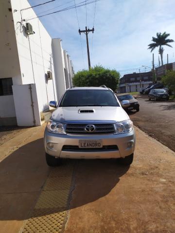 HILUX SW4 2011/2011 3.0 SRV 4X4 7 LUGARES 16V TURBO INTERCOOLER DIESEL 4P AUTOMÁTICO - Foto 2