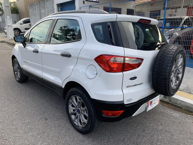 Ford Ecosport Freestyle 2015 - Foto 4