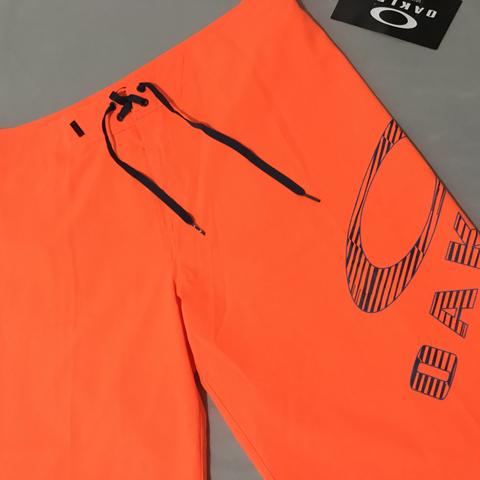 Bermuda oakley - Foto 2