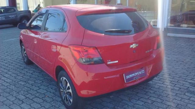 CHEVROLET ONIX LTZ 1.4 8V SPE/4 Vermelho 2014/2015 - Foto 3