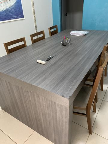 Mesa reuniao escritorio
