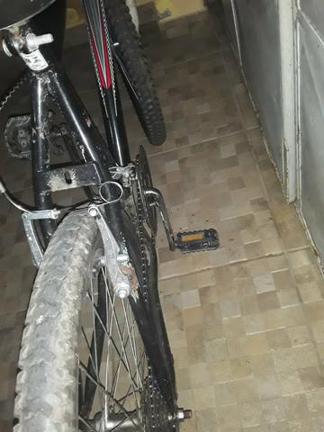 Vendo bicicleta aro 24 - Foto 6