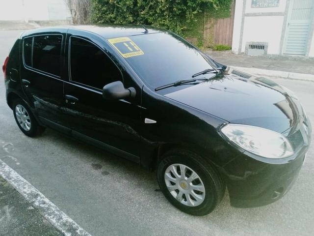 Sandero Gnv Completo KM Baixo ipva 2020 Pago Super NOVO!! - Foto 6