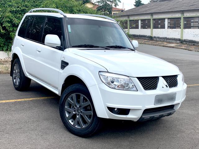 Pajero TR-4 2015 2.0 FLEX