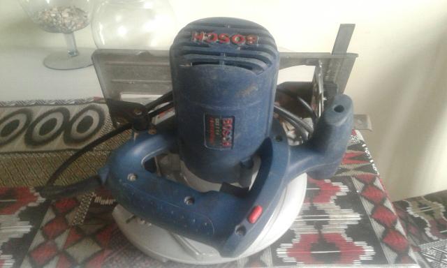 Serra Circular BOSCH (R$ 250,00)