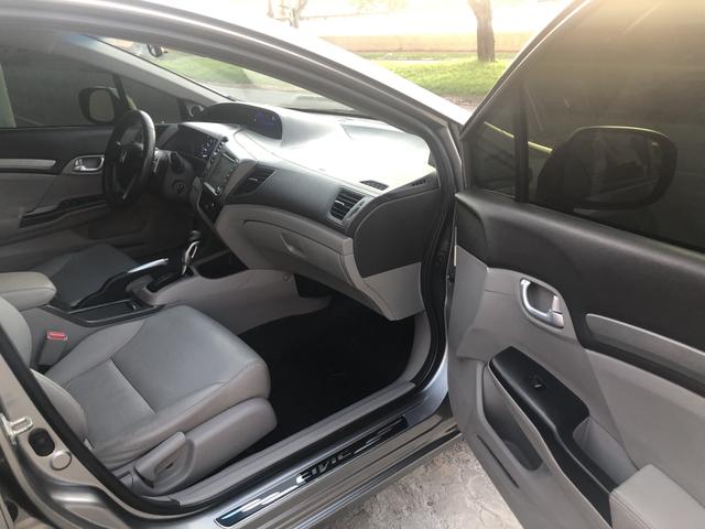 Honda Civic 1.8 EXS 2013 Automático - Foto 17