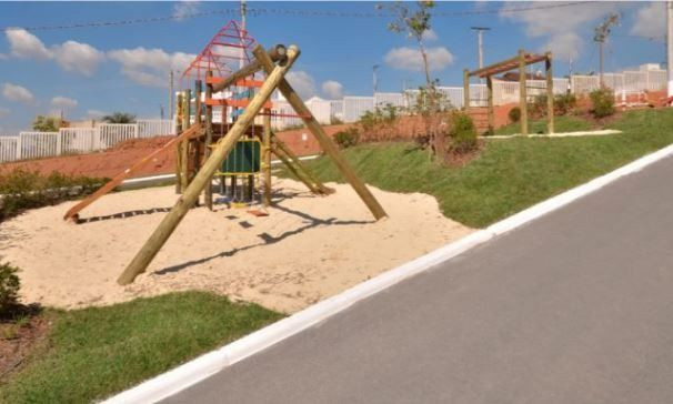 Terreno em condomínio - Foto 9