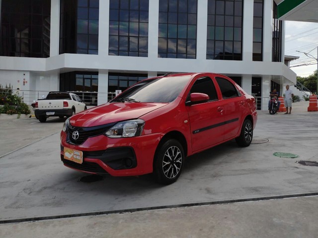 TOYOTA ETIOS SEDA 1.5 2019