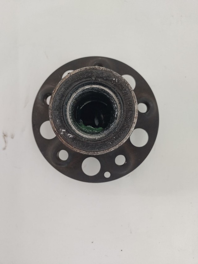Cubo roda dianteiro Mercedes c 200 original lado esquerdo com NF garantia 3  - Foto 2