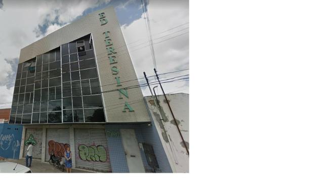 Prédio Comercial no Centro