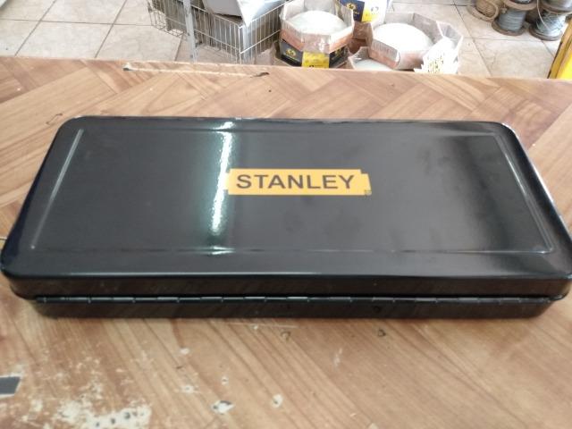 Jogo chave torx stanley 20pcs R$150,00 a vista novo sem uso - Foto 2