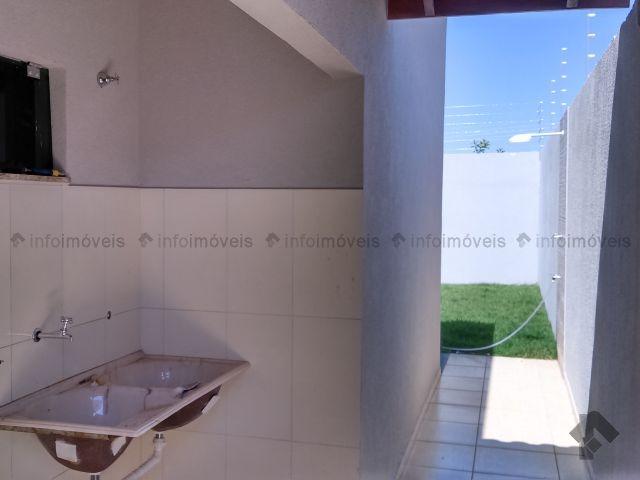 Linda Casa Rica no blindex Vila Nasser com quintal amplo - Foto 6