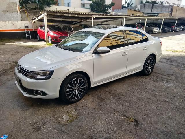 Jetta TSI Premium, Baixa km! - Foto 12
