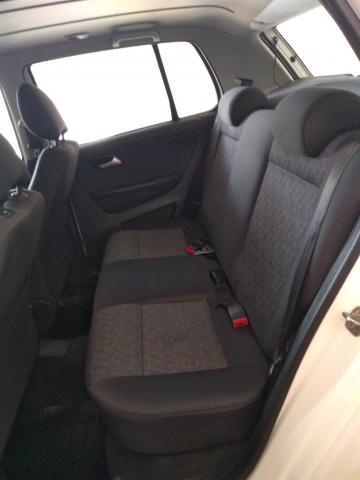 VOLKSWAGEN FOX 2013/2014 1.0 MI 8V FLEX 4P MANUAL - Foto 7