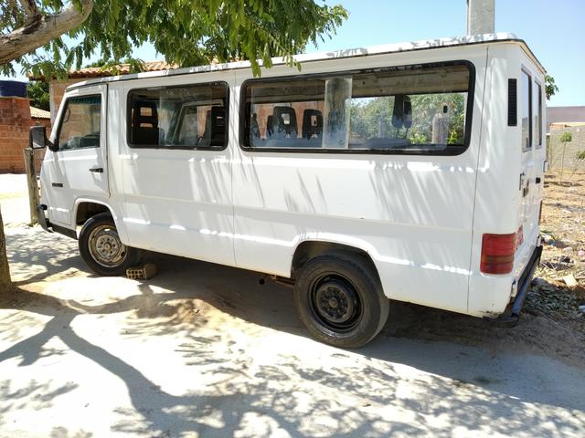 Mercedes Benz MB180 - Foto 2