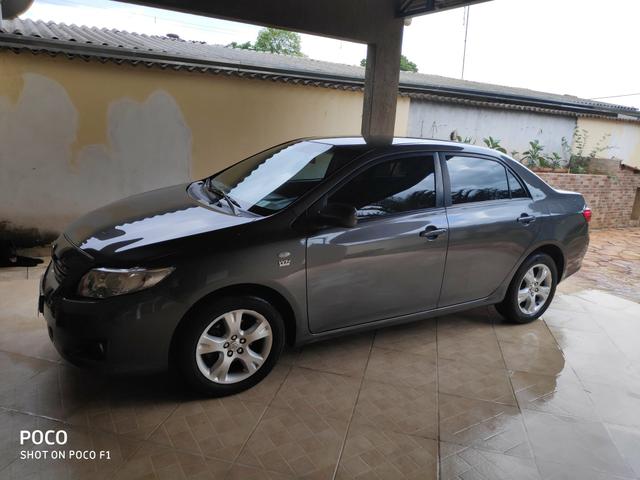 Toyota Corolla GLI 1.8 Flex Aut - Foto 2