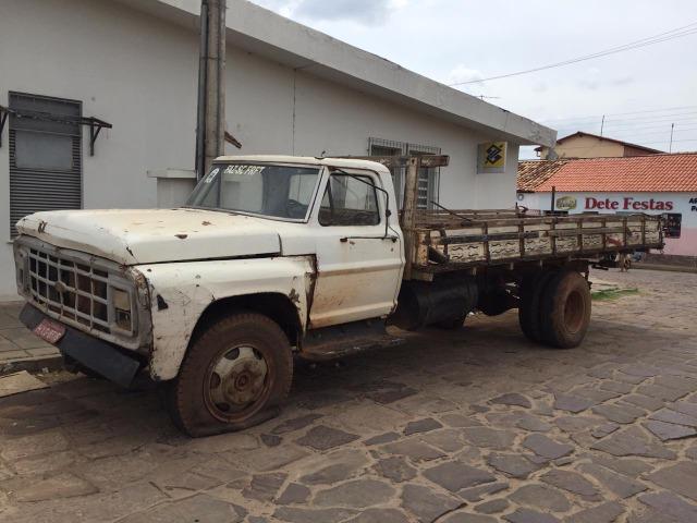 Vende-se ou troca F = 11000,ano 82 - Foto 2