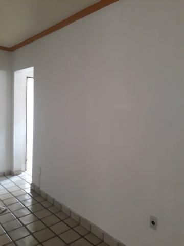 Alugo apartamento no Edificio Portal do Farol