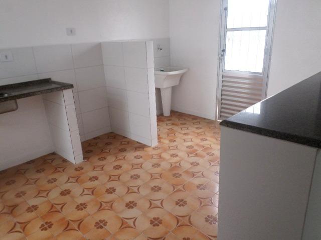 01 dormitório para locação no Parque São Vicente - São Vicente - Foto 13