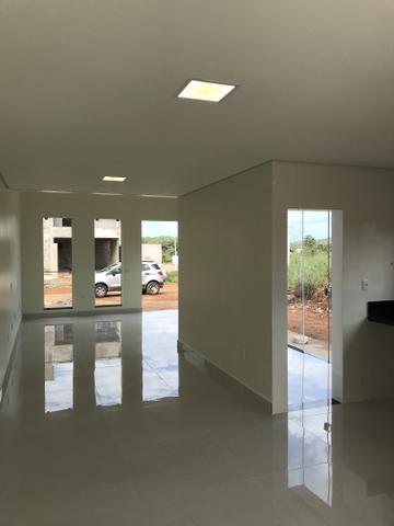 Jander Bons Negócios vende casa de 3 qts, suíte, Pe direito Dublo no Cabv - Foto 2