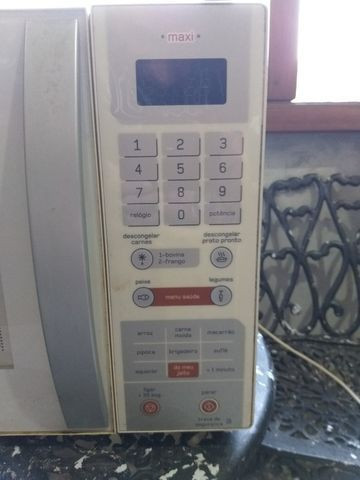 Microondas Brastemp Maxi 30 litros 220v - Foto 2