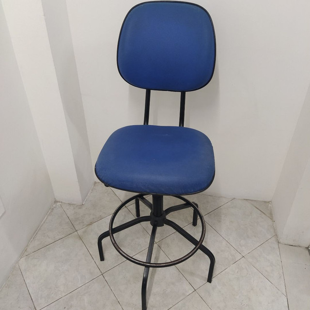 Cadeira Giratória - Foto 2