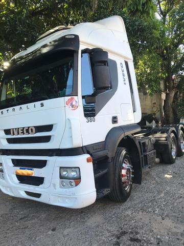 Vendo caminhões Mercedes versãos 2035 e outro iveco versão 380 truque - Foto 3