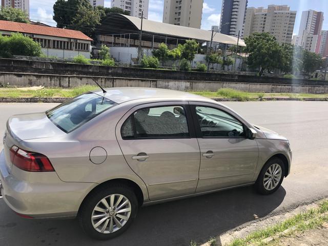 Vw novo Voyage 1.6 completo EXTRA ÚNICA DONA - Foto 13
