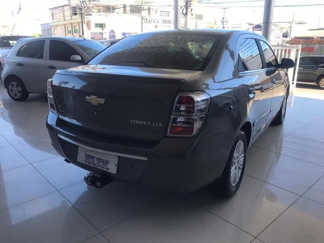 Chevrolet Cobalt 1.8 LTZ 2014 - Troco e Financio (Aprovação Imediata) - Foto 3