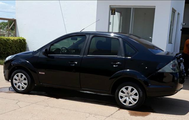 Ford Fiesta 2013 com 71.170 Quilômetros Rodados, Whatsapp *