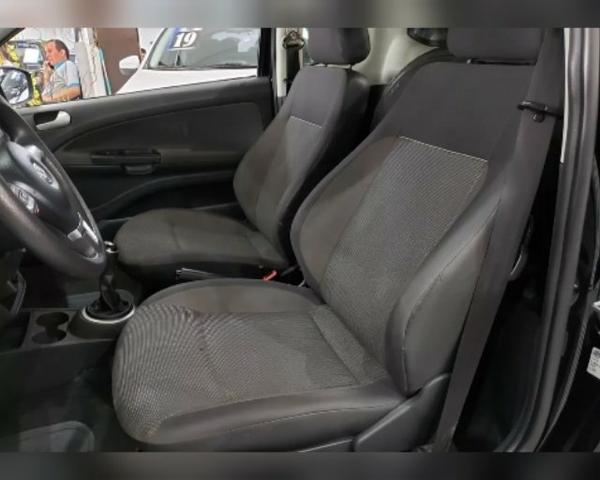 Volkswagen Saveiro 1.6 Total Flex - Foto 5