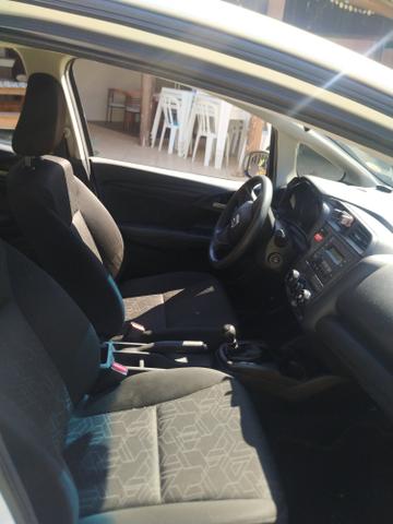 Honda fit 2016 DX 1.5 Mec - Foto 4