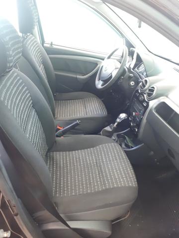 Sandero - Foto 3