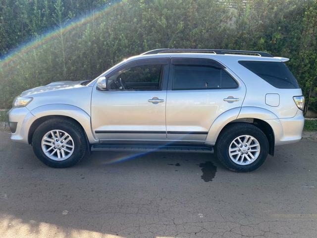 Toyota Hillux Sw4/2013 - Foto 6