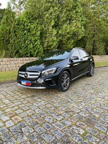 Mercedes-Benz GLA200 2015 "Impecável, sem detalhes"