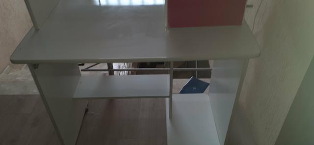 Mesa de computador e estudos - Foto 6