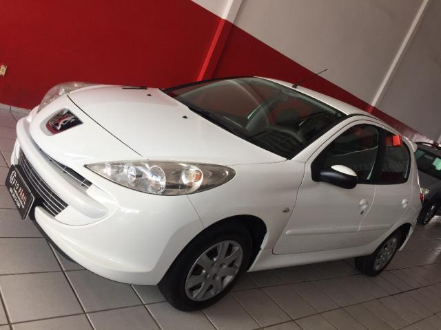 Peugeot 207 XR 1.4 Flex 8V 5P - Foto 3