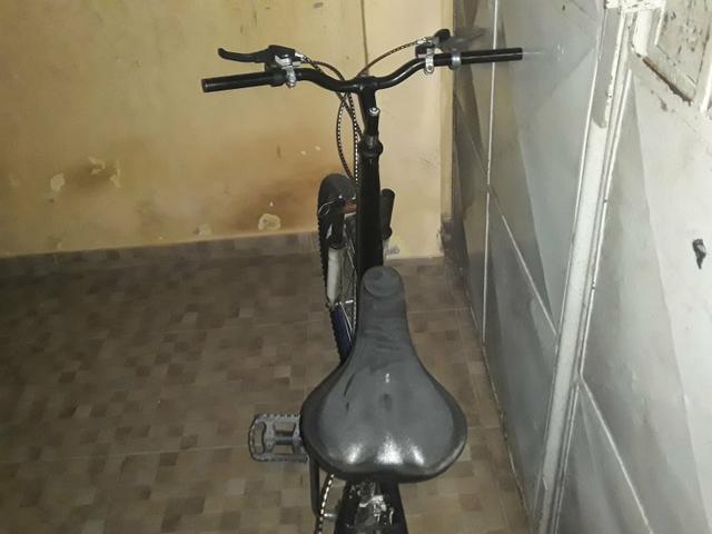 Vendo bicicleta aro 24 - Foto 3