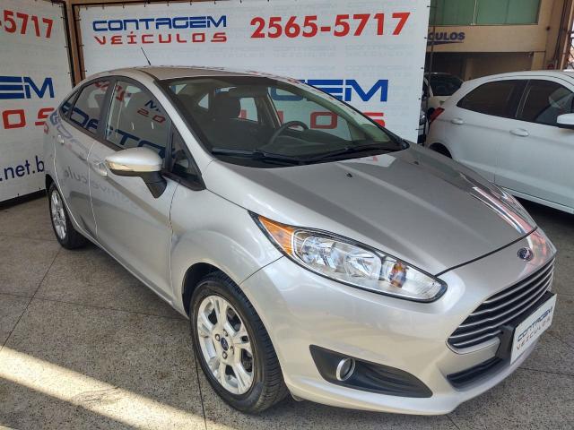 Fiesta Sedan 1.6 Automático 2014 / 2015 - Foto 8