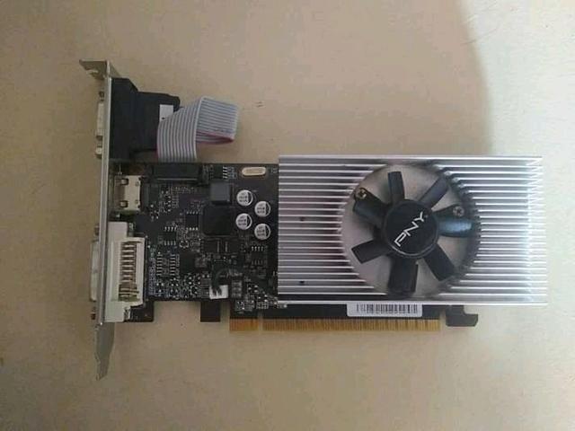 Placa de vídeo gt730 2 gb