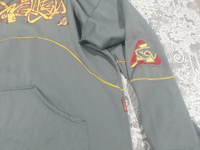 Vendo moletom Original da Anestesia - Foto 3