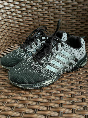 tenis adidas keep running