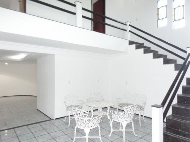 Casa duplex para locação no bairro cidades dos funcionarios, com piscina 4 suites - Foto 7