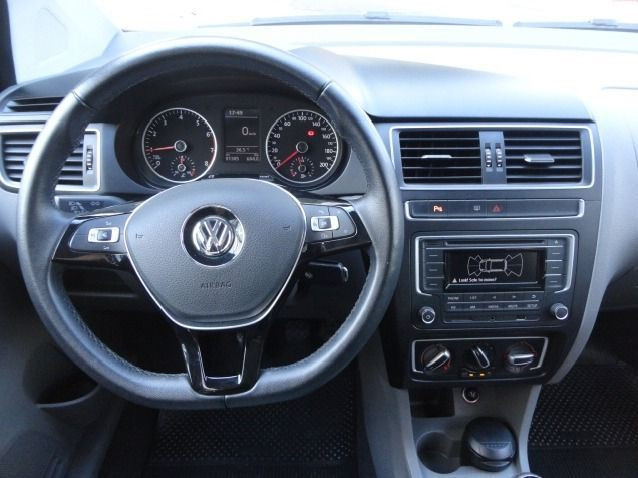 Juan Volkswagen Fox 1.0 Mpi Bluemotion 12v Flex 4p Manual - Foto 8