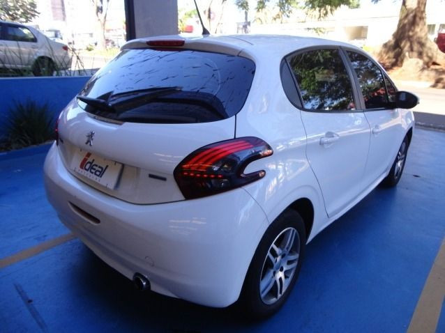 Juan Peugeot 208 1.2 Active 12v Flex 4p Manual * - Foto 4