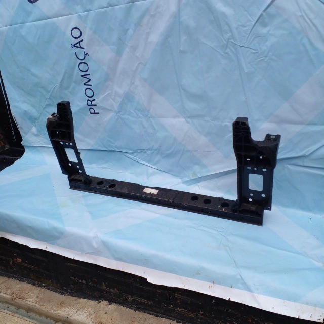Painel Frontal inferior Hyundai Creta 17/21 com detalhe  - Foto 4
