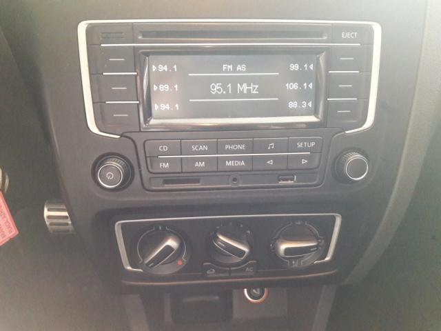 VW - VOLKSWAGEN CROSSFOX I MOTION 1.6 MI T. FLEX 8V 5P - Foto 11