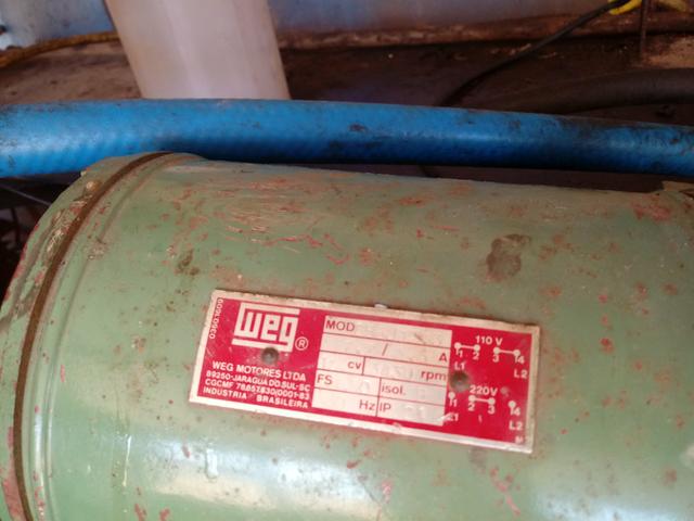 Bomba d água 110/220v